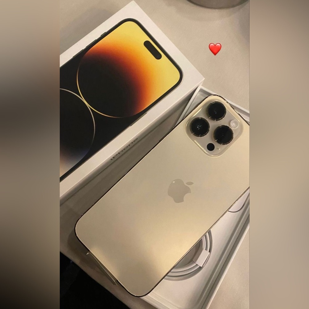 iPhone 14 pro max unlocked  let me known still in box